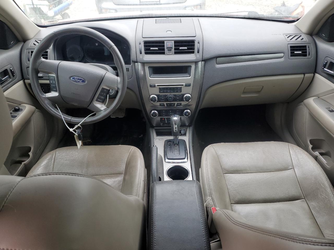 2010 Ford Fusion - Image 8