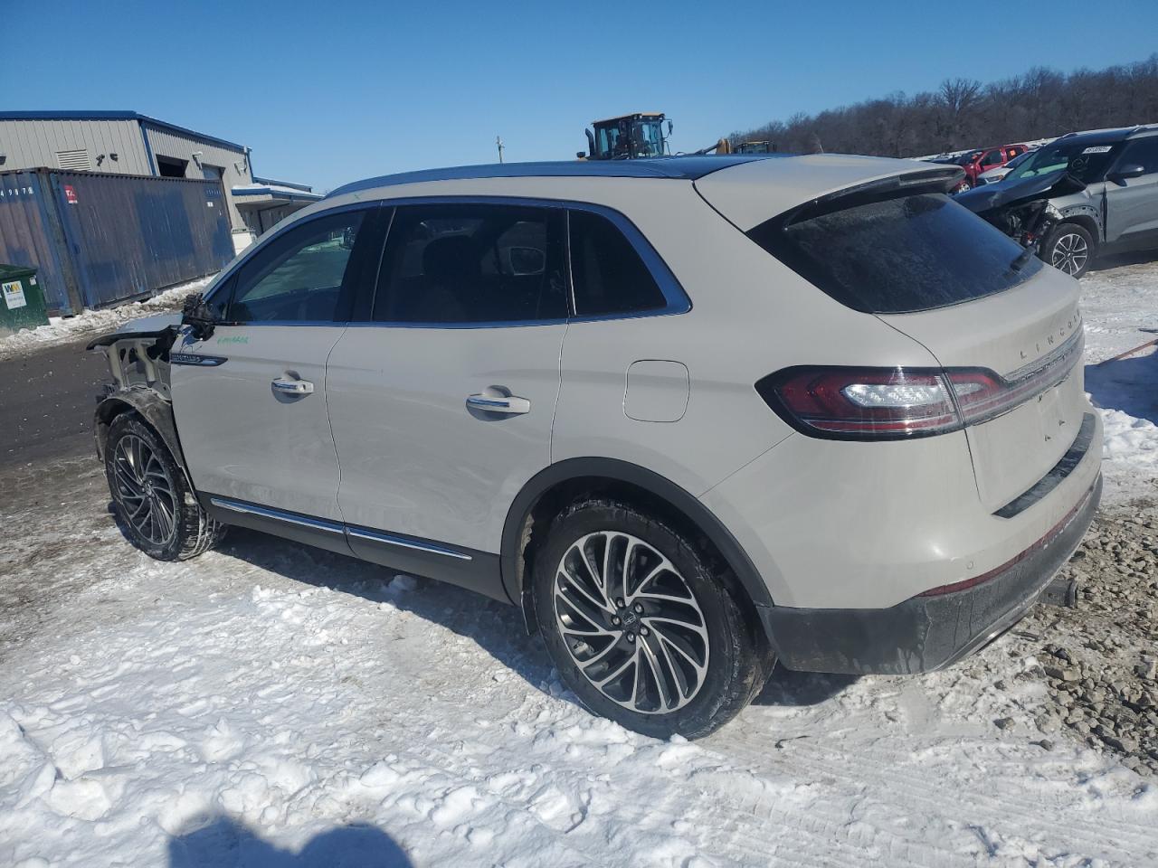 2019 Lincoln Nautilus - Image 2