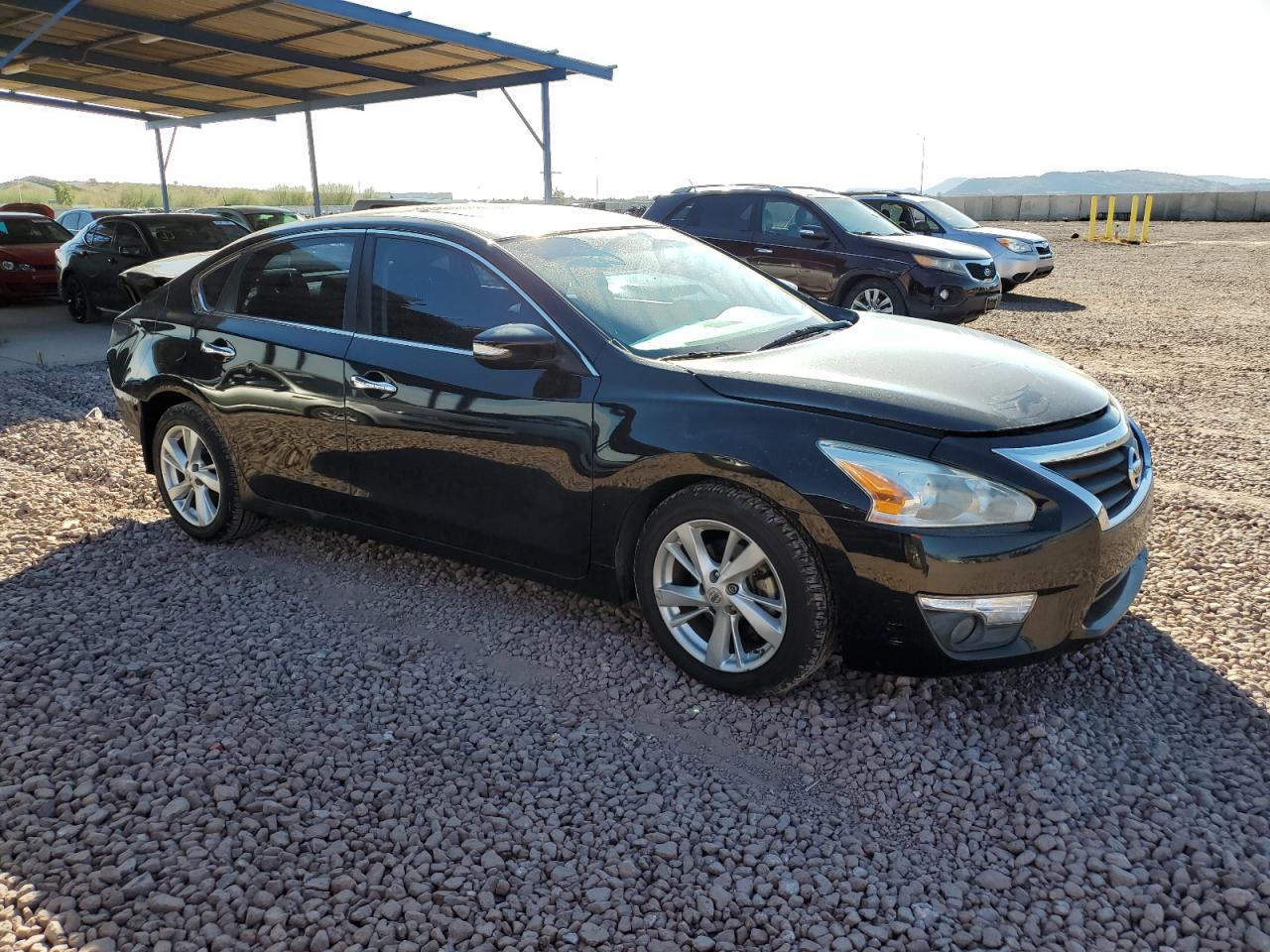 2015 Nissan Altima - Image 4