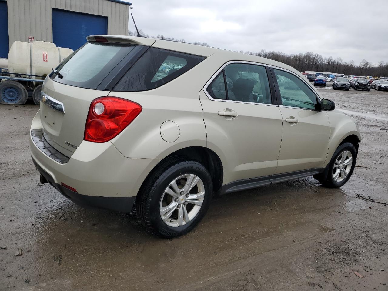 2013 Chevrolet Equinox - Image 3