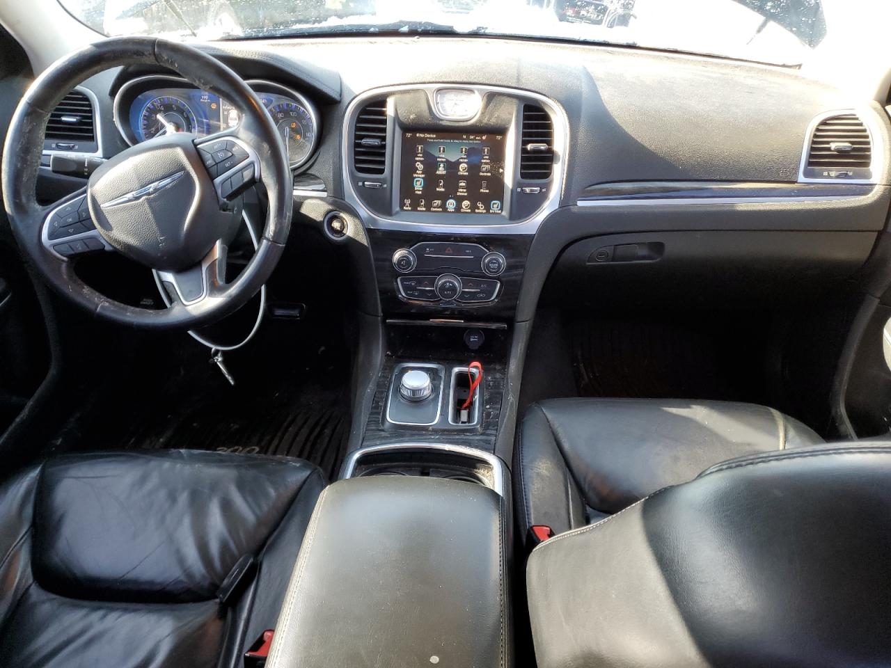 2015 Chrysler 300 - Image 8