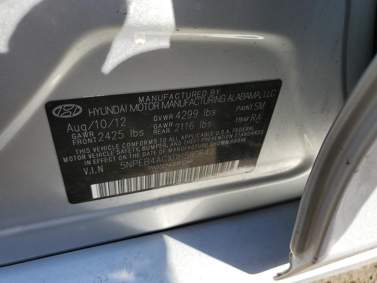 2013 Hyundai Sonata - Image 12