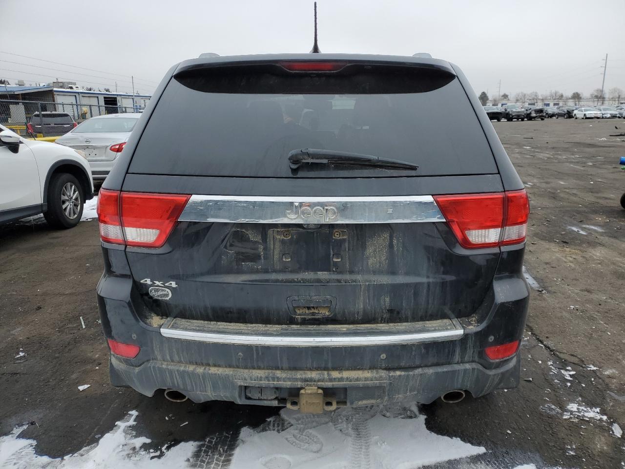 2012 Jeep Grand Cherokee - Image 6