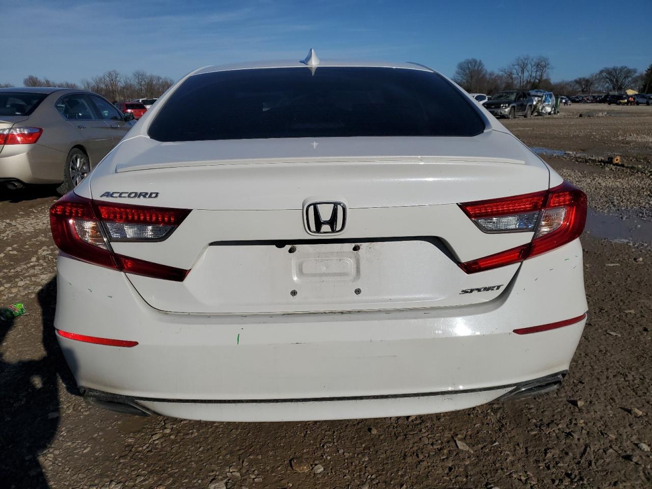 2020 Honda Accord - Image 6