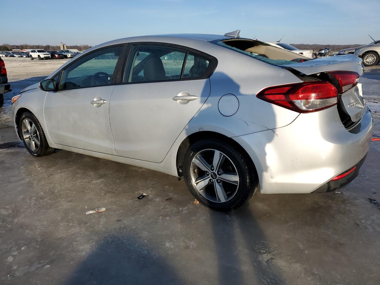 2018 Kia Forte - Image 2