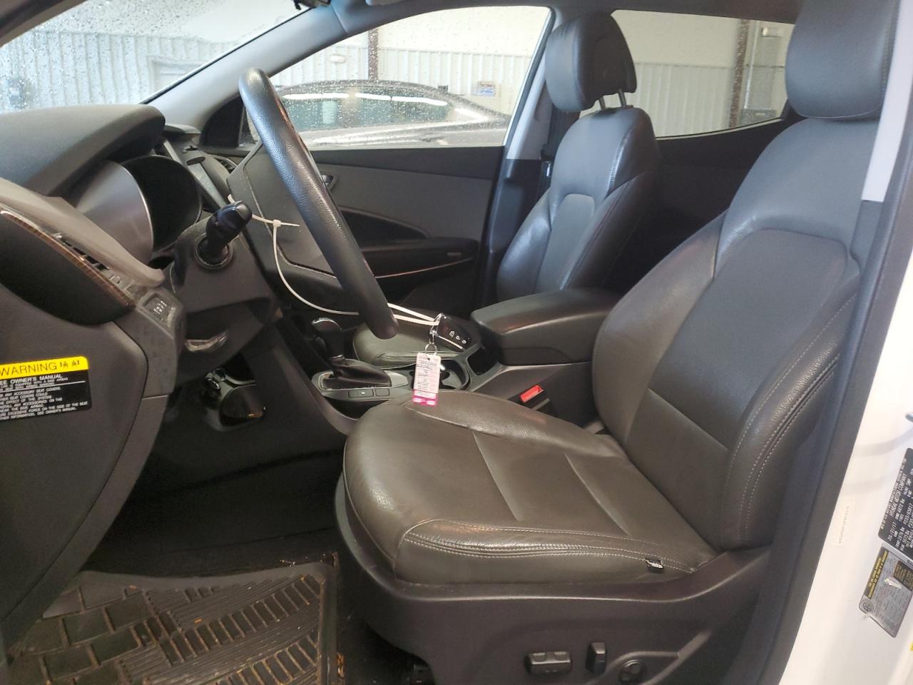 2018 Hyundai Santa Fe - Image 7