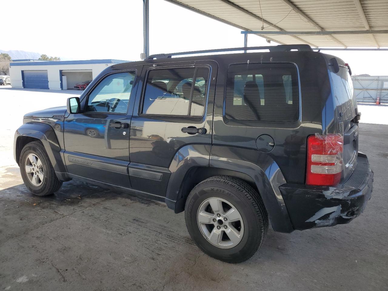 2012 Jeep Liberty (North America) - Image 2