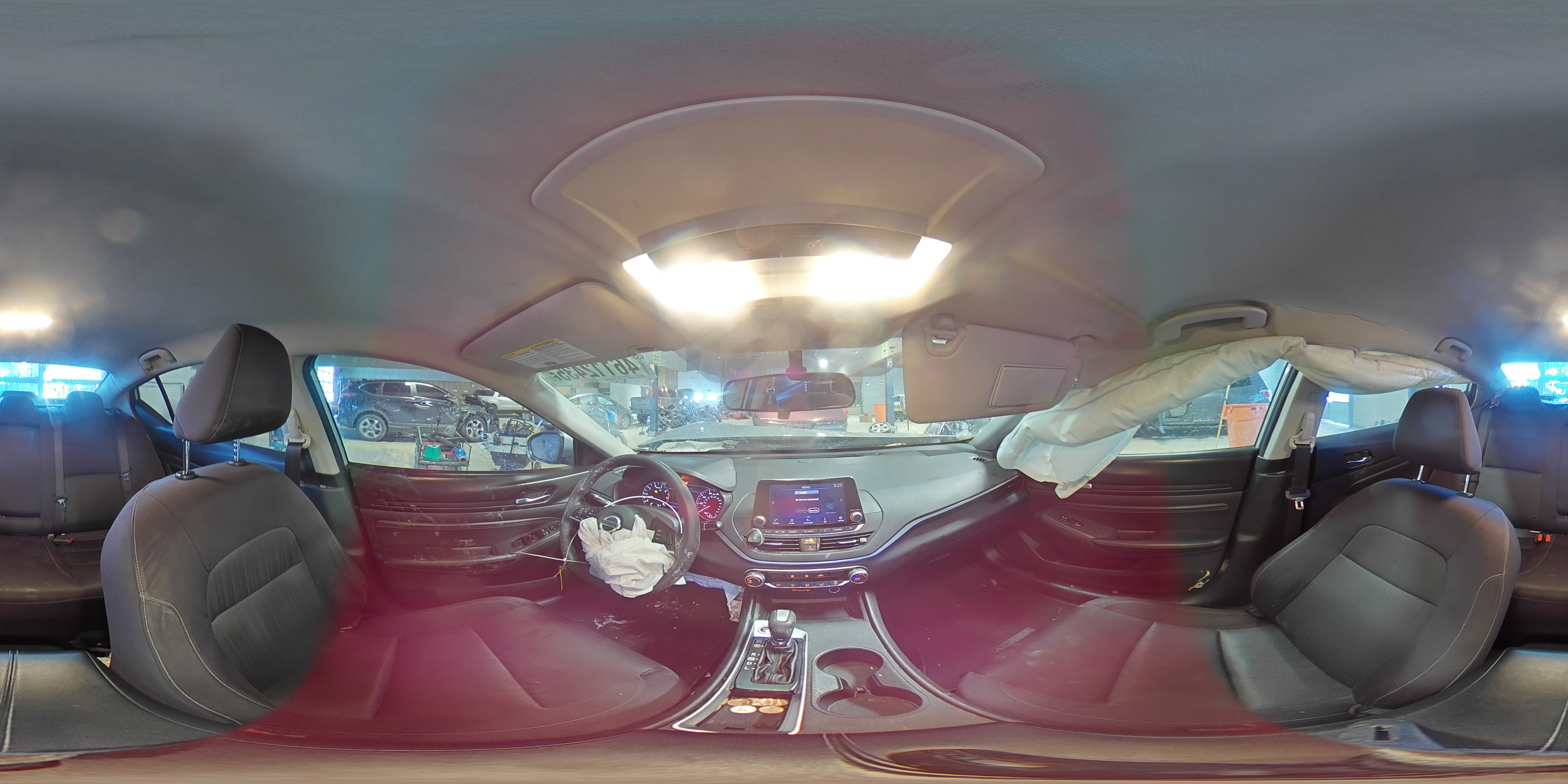 2020 Nissan Altima - Image 12