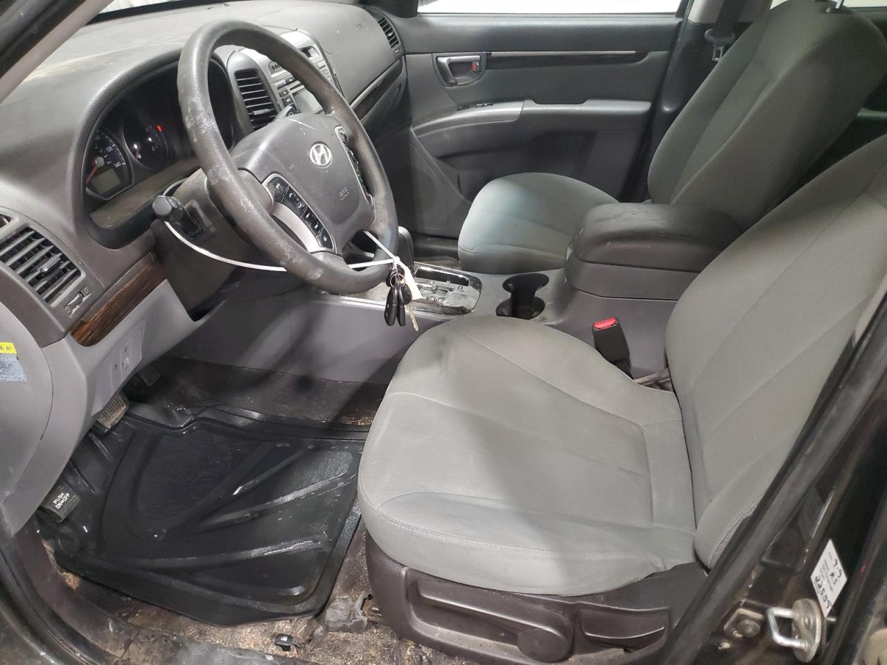 2010 Hyundai Santa Fe - Image 7