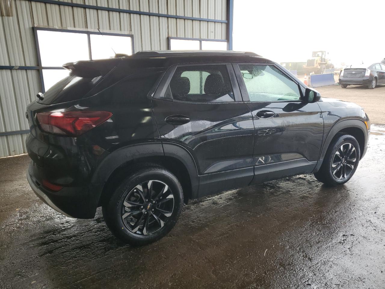 2023 Chevrolet TrailBlazer - Image 3
