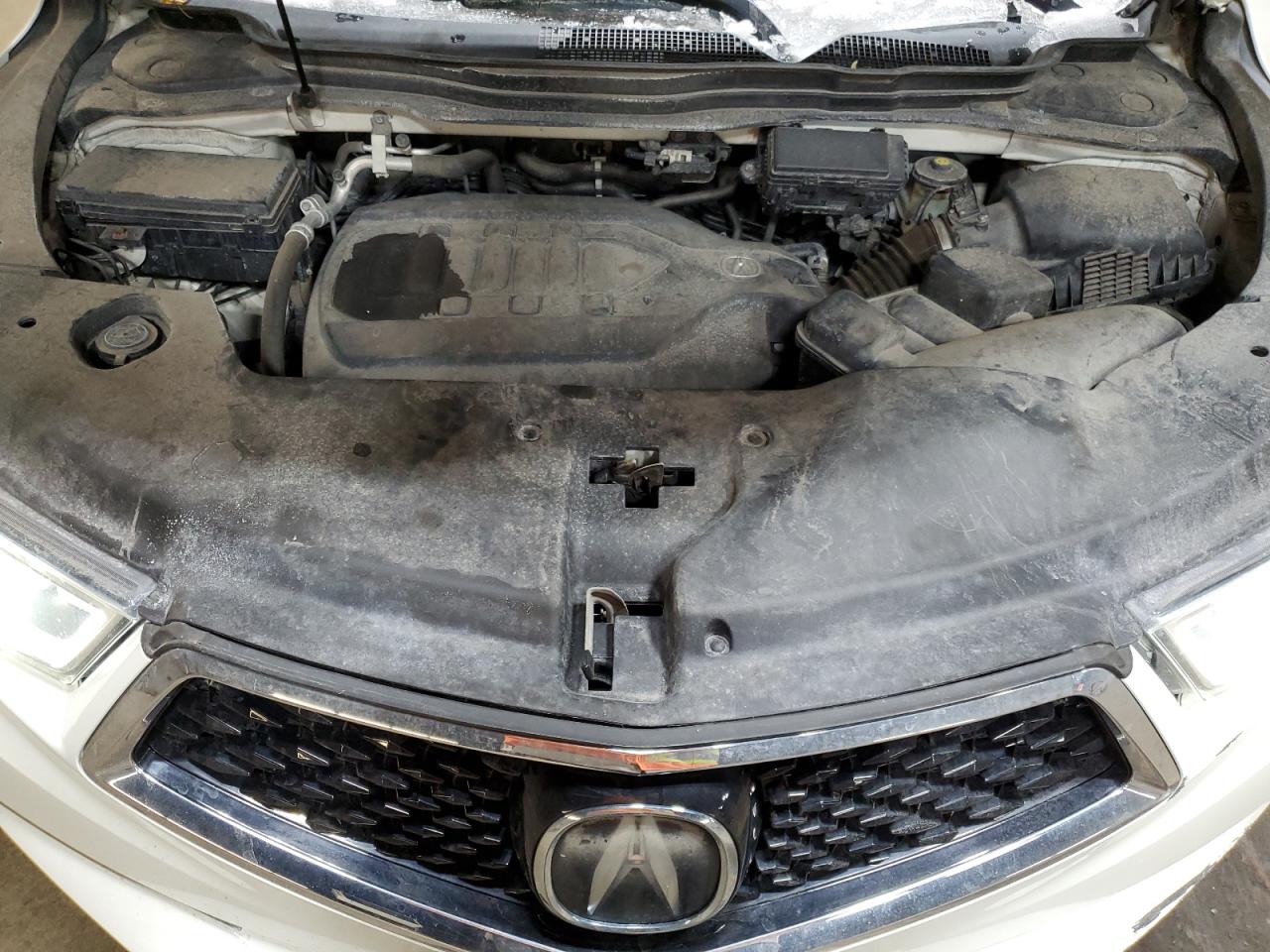 2017 Acura MDX - Image 14