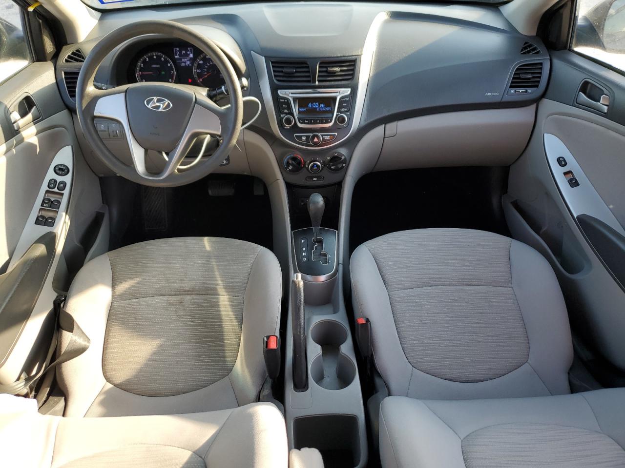 2017 Hyundai Accent - Image 8