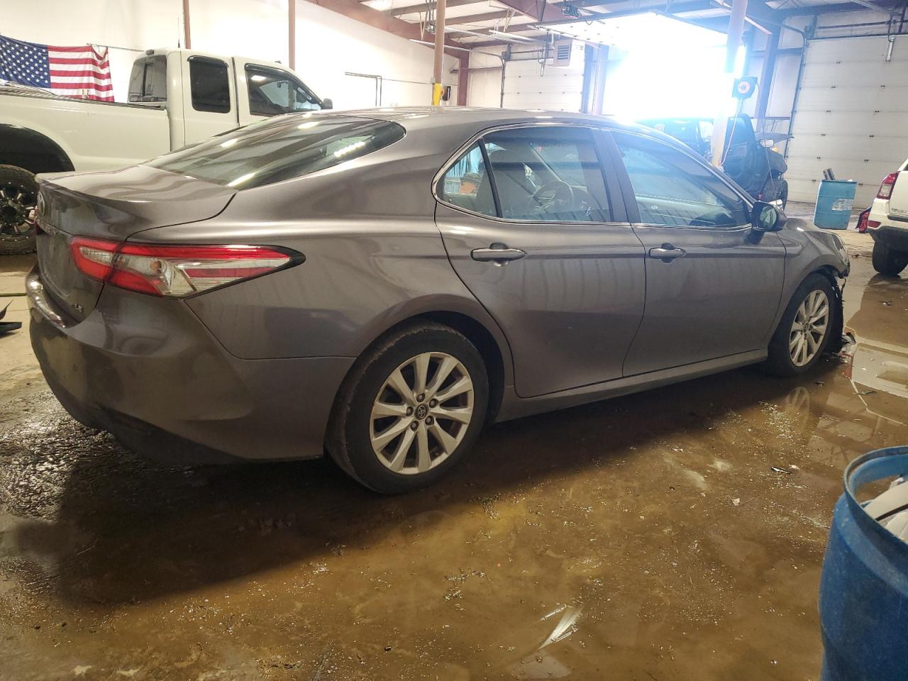 2018 Toyota Camry - Image 3