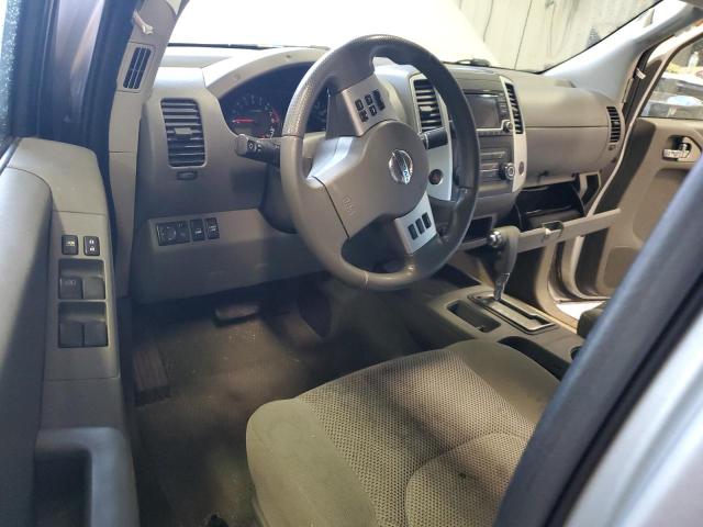  NISSAN FRONTIER 2017 Srebrny