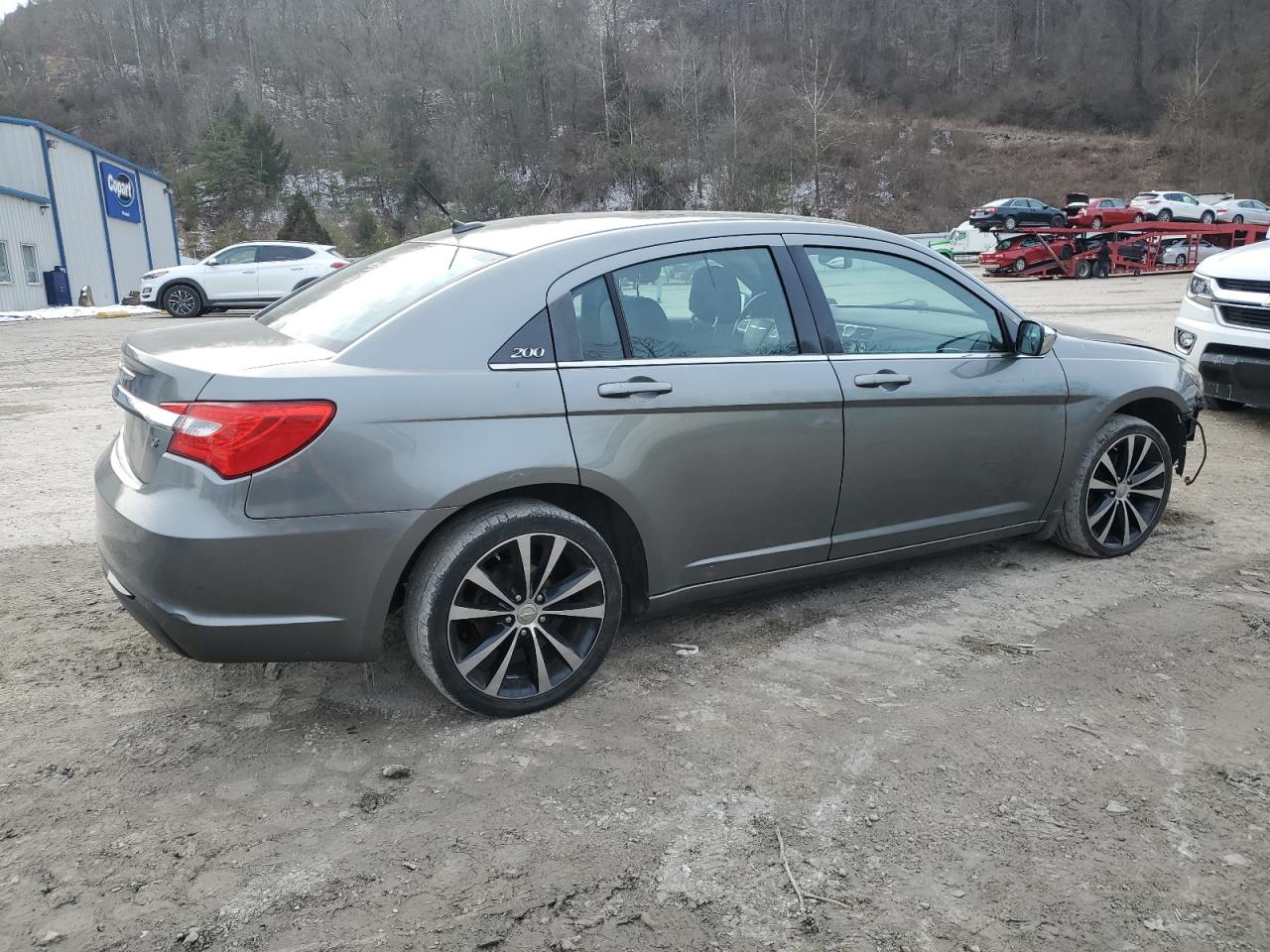 2012 Chrysler 200 - Image 3