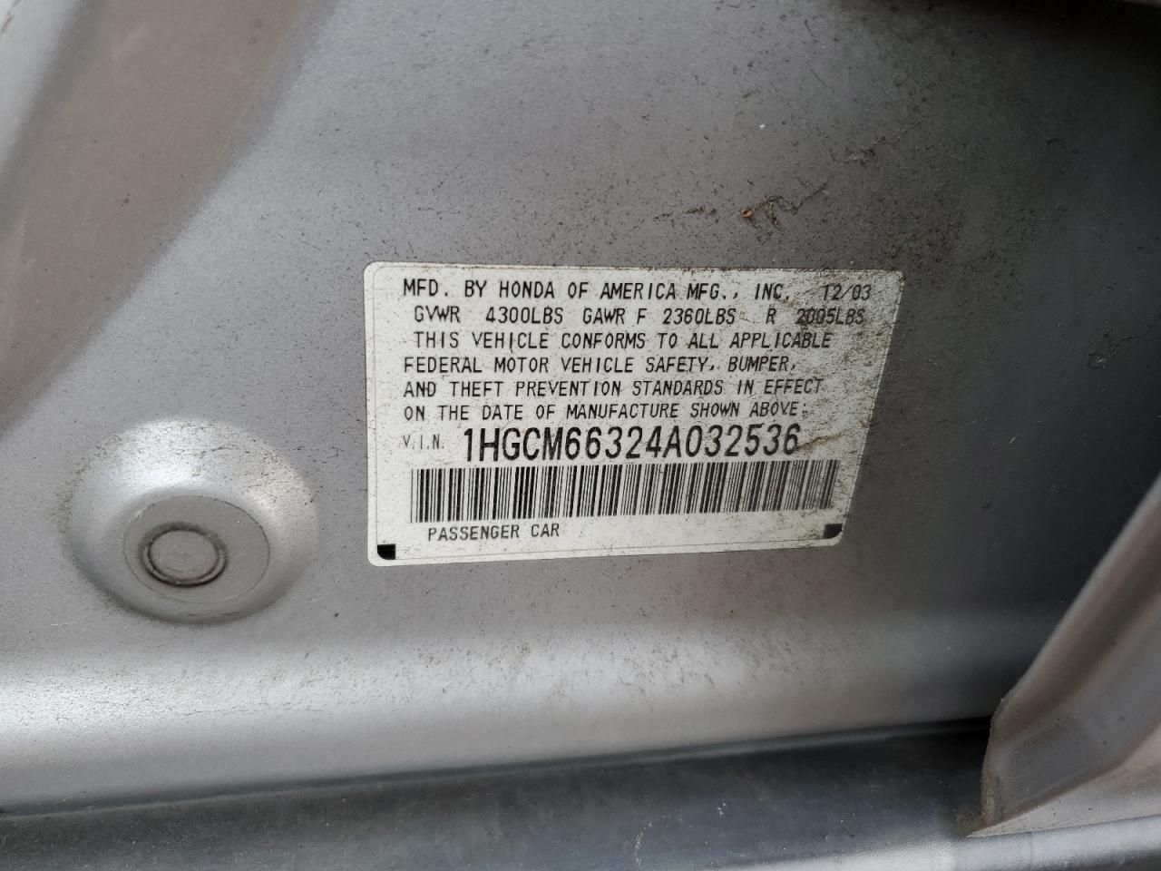 2004 Honda Accord - Image 12