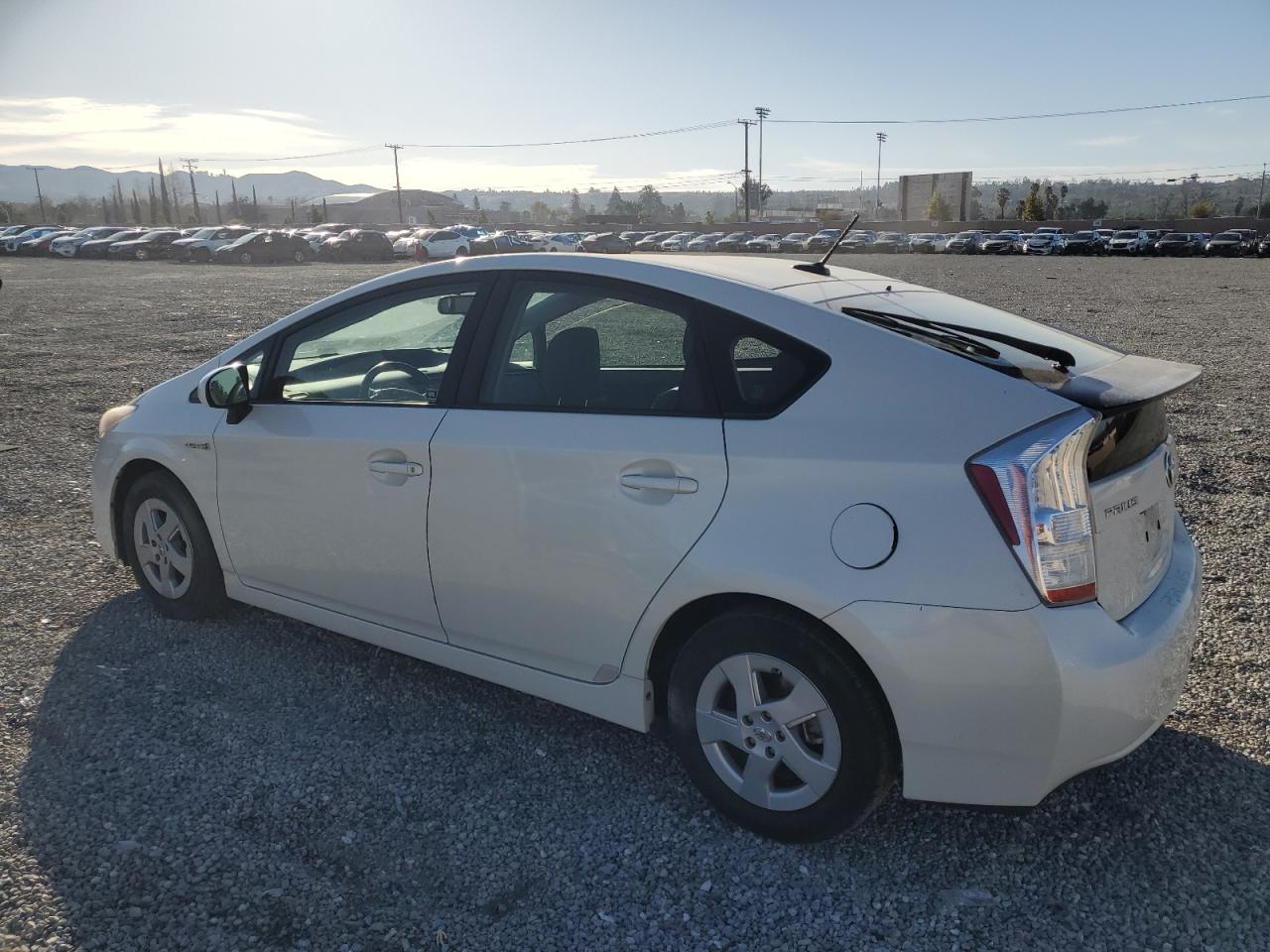 2011 Toyota Prius - Image 2