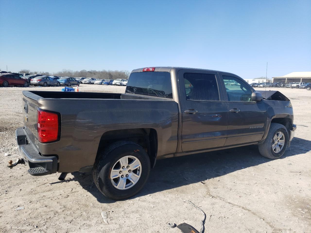 2015 Chevrolet Silverado - Image 3