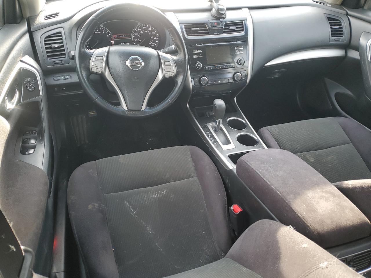 2013 Nissan Altima - Image 8