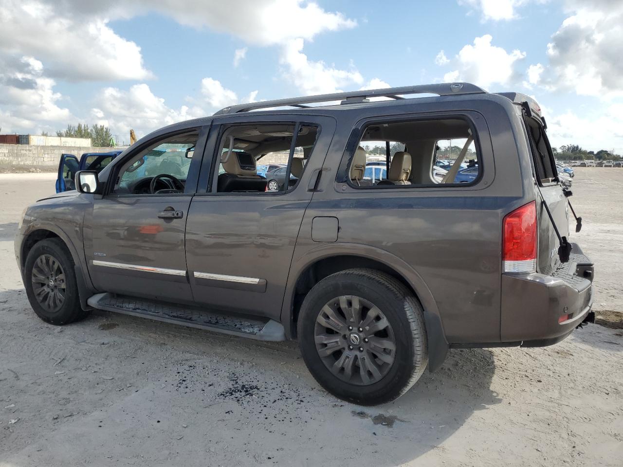 2015 Nissan Armada - Image 2