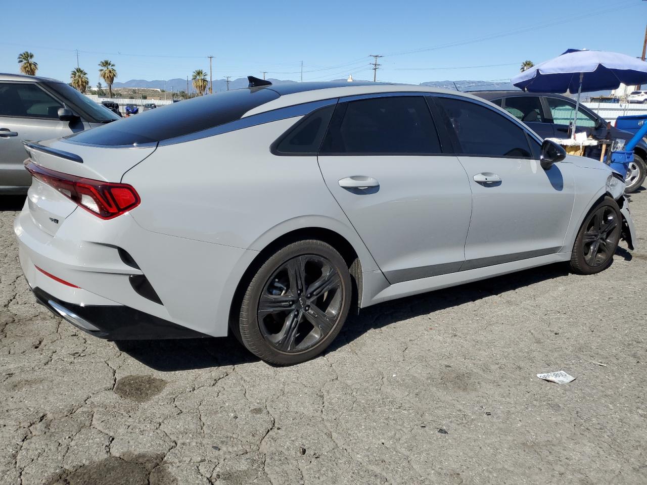 2022 Kia K5 - Image 3