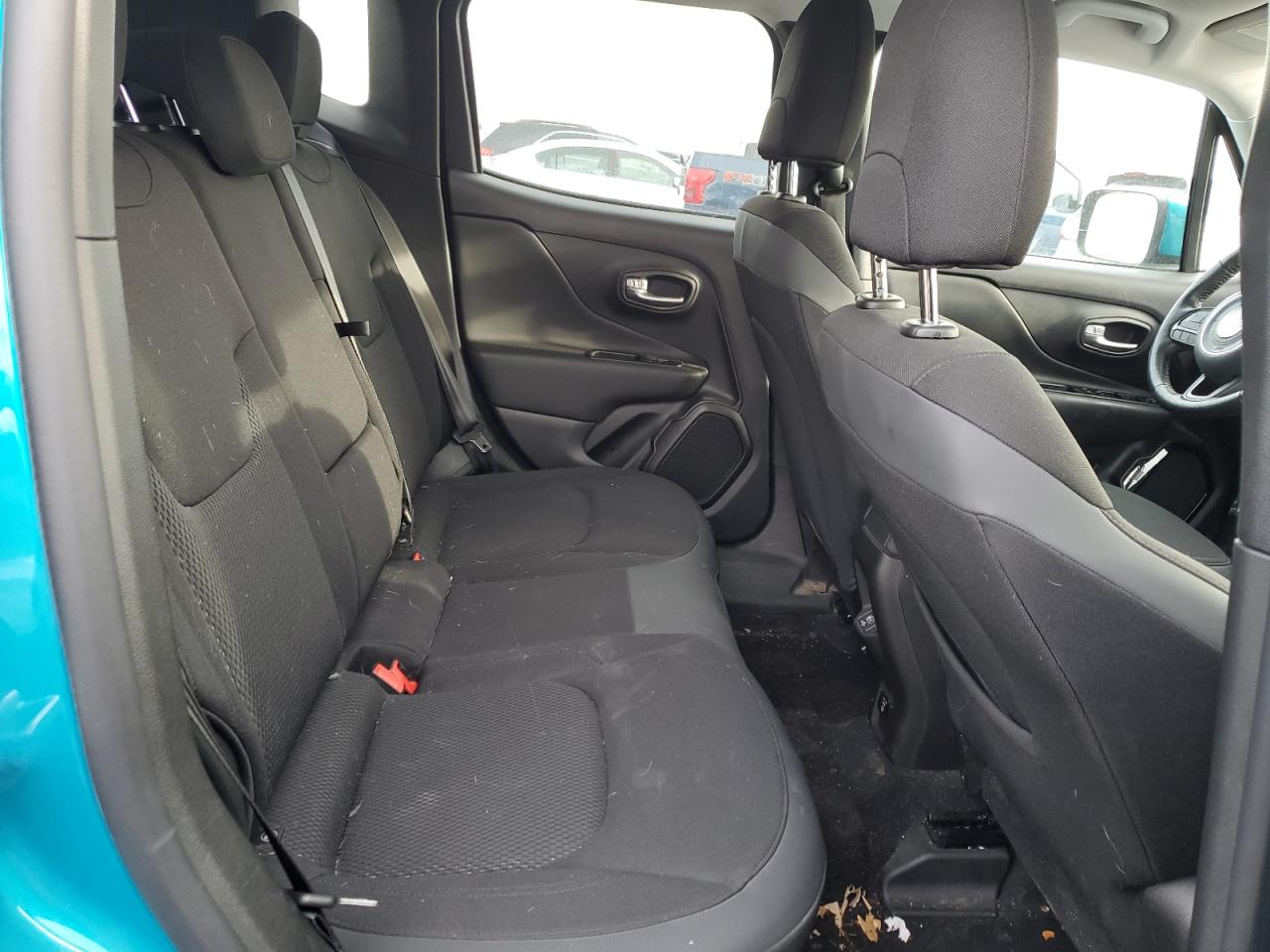 2020 Jeep Renegade - Image 10