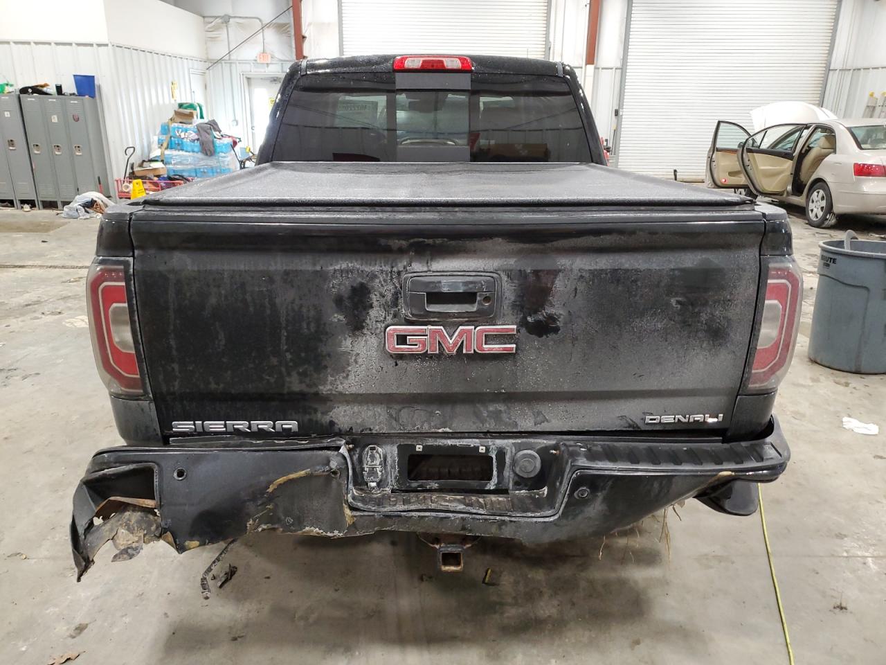 2016 GMC Sierra - Image 6