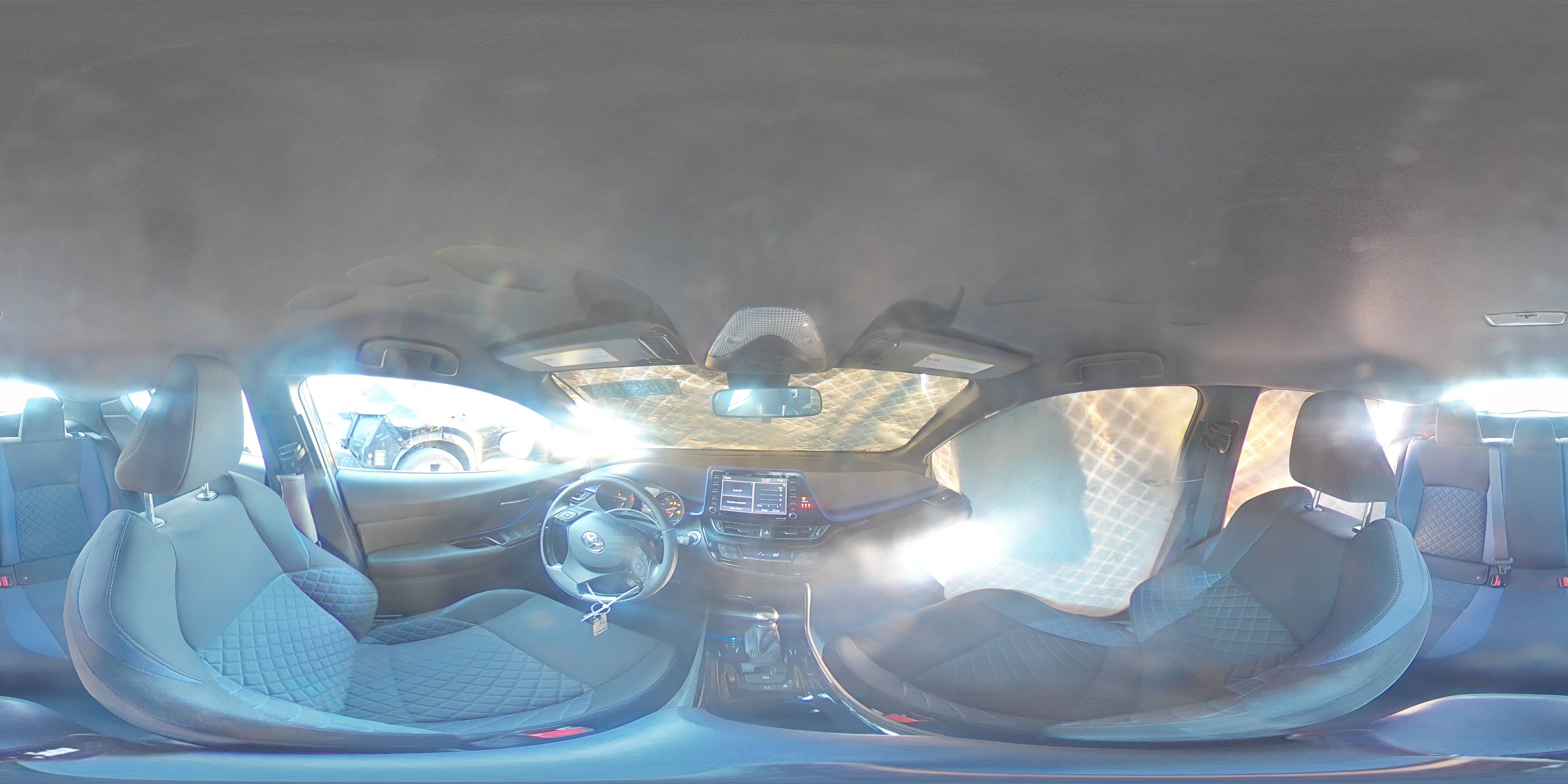 2021 Toyota C-HR - Image 16