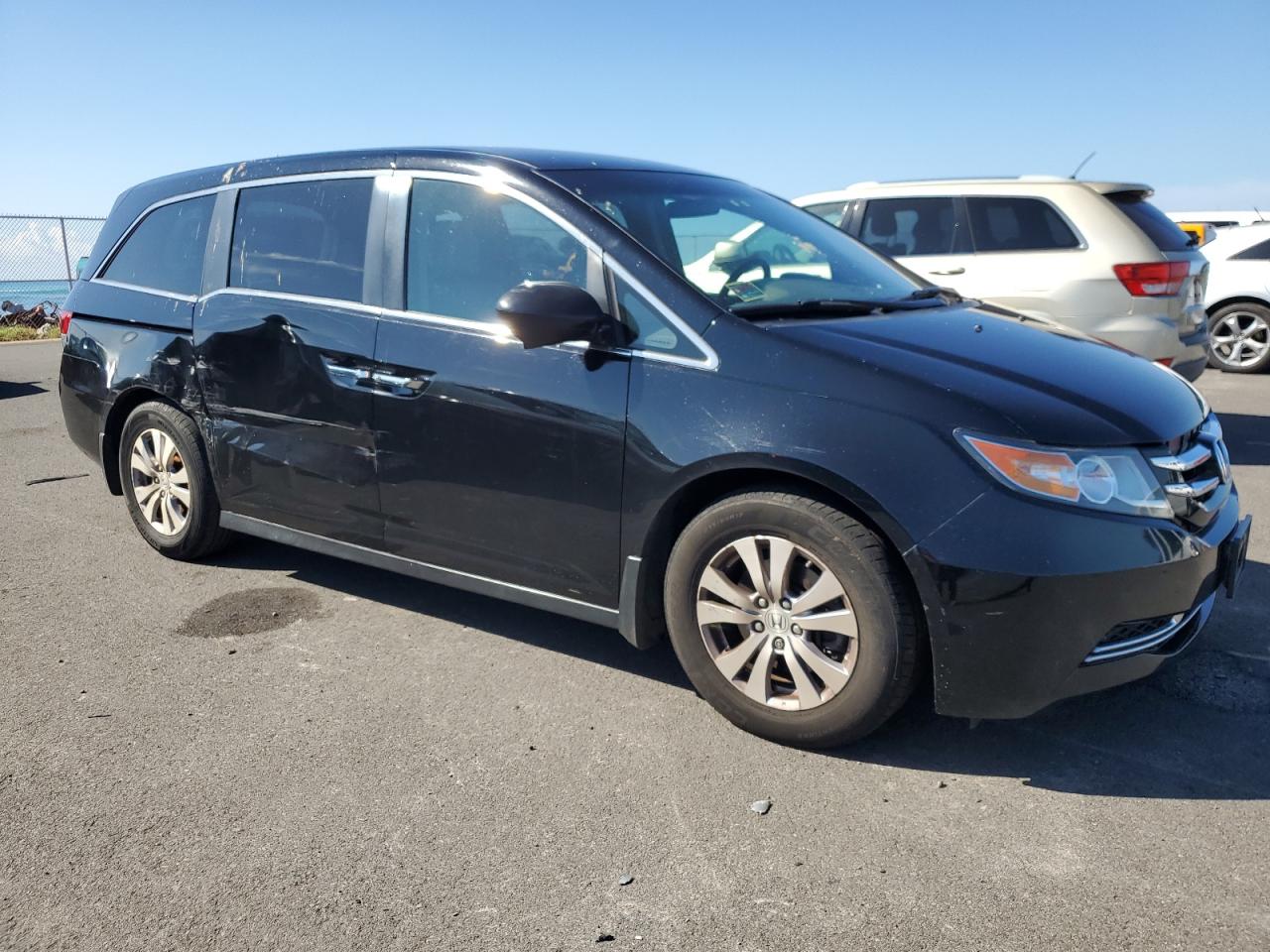 2015 Honda Odyssey - Image 4