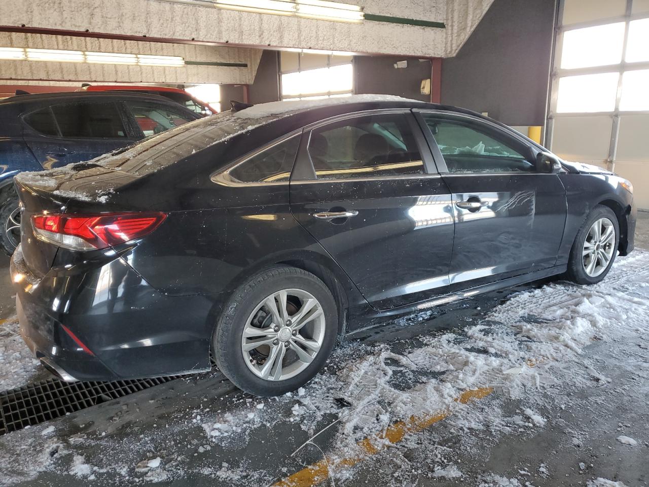 2018 Hyundai Sonata - Image 3