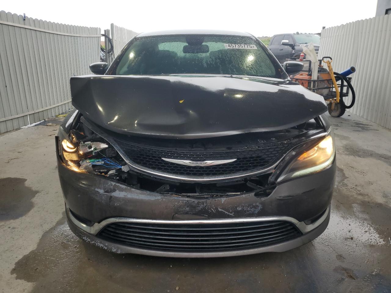 2016 Chrysler 200 - Image 5