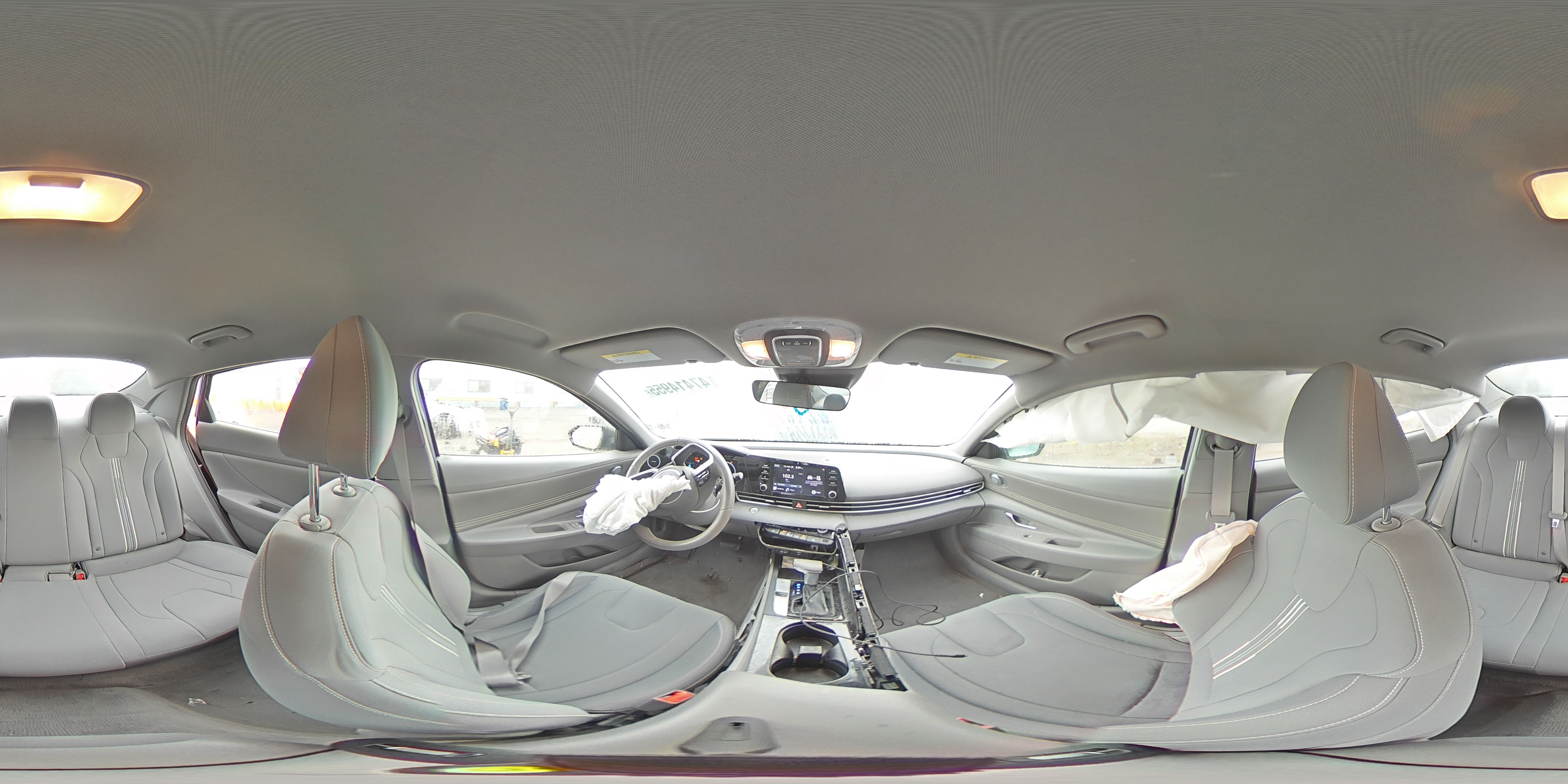 2021 Hyundai Elantra - Image 12