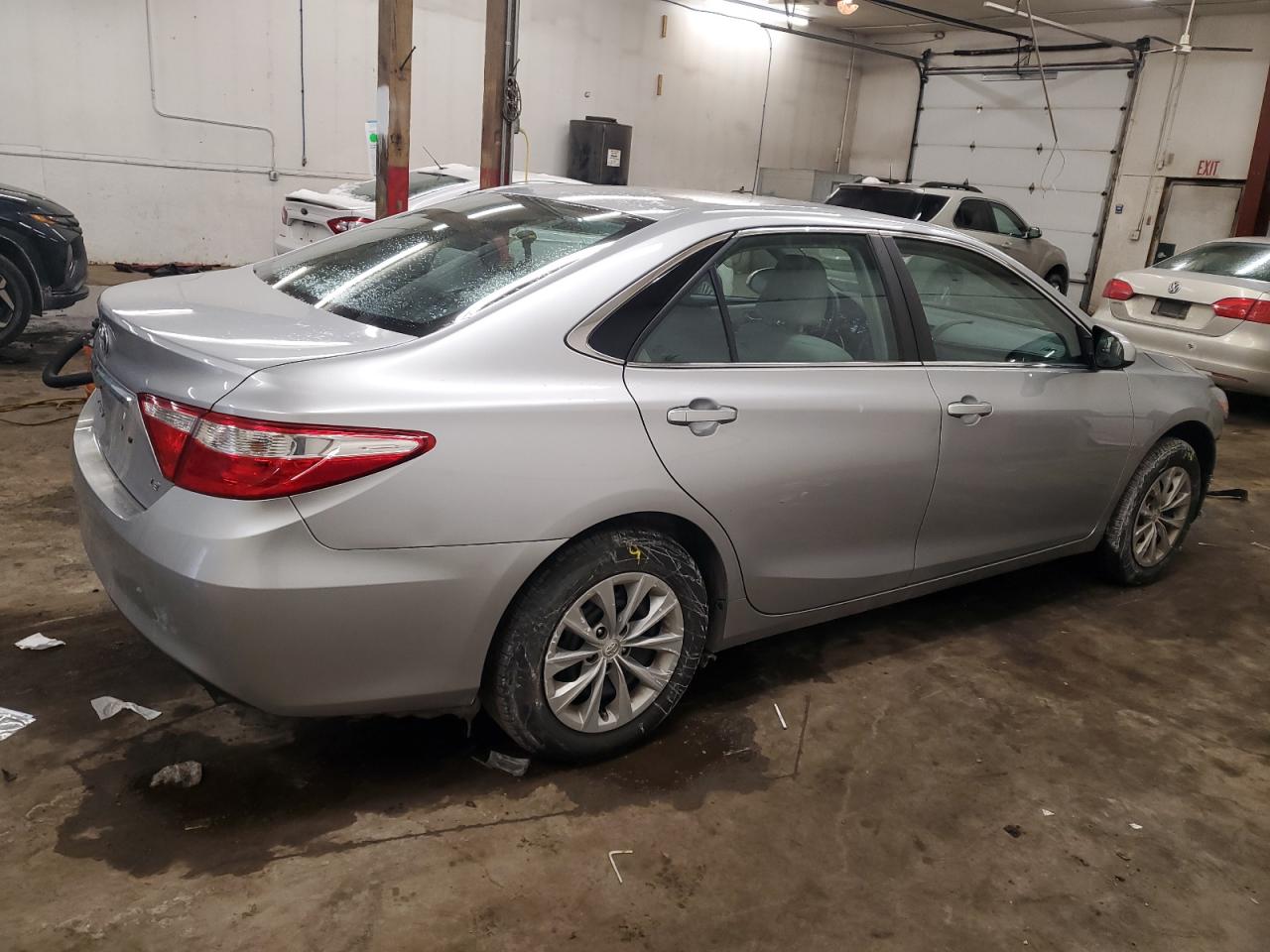 2017 Toyota Camry - Image 3
