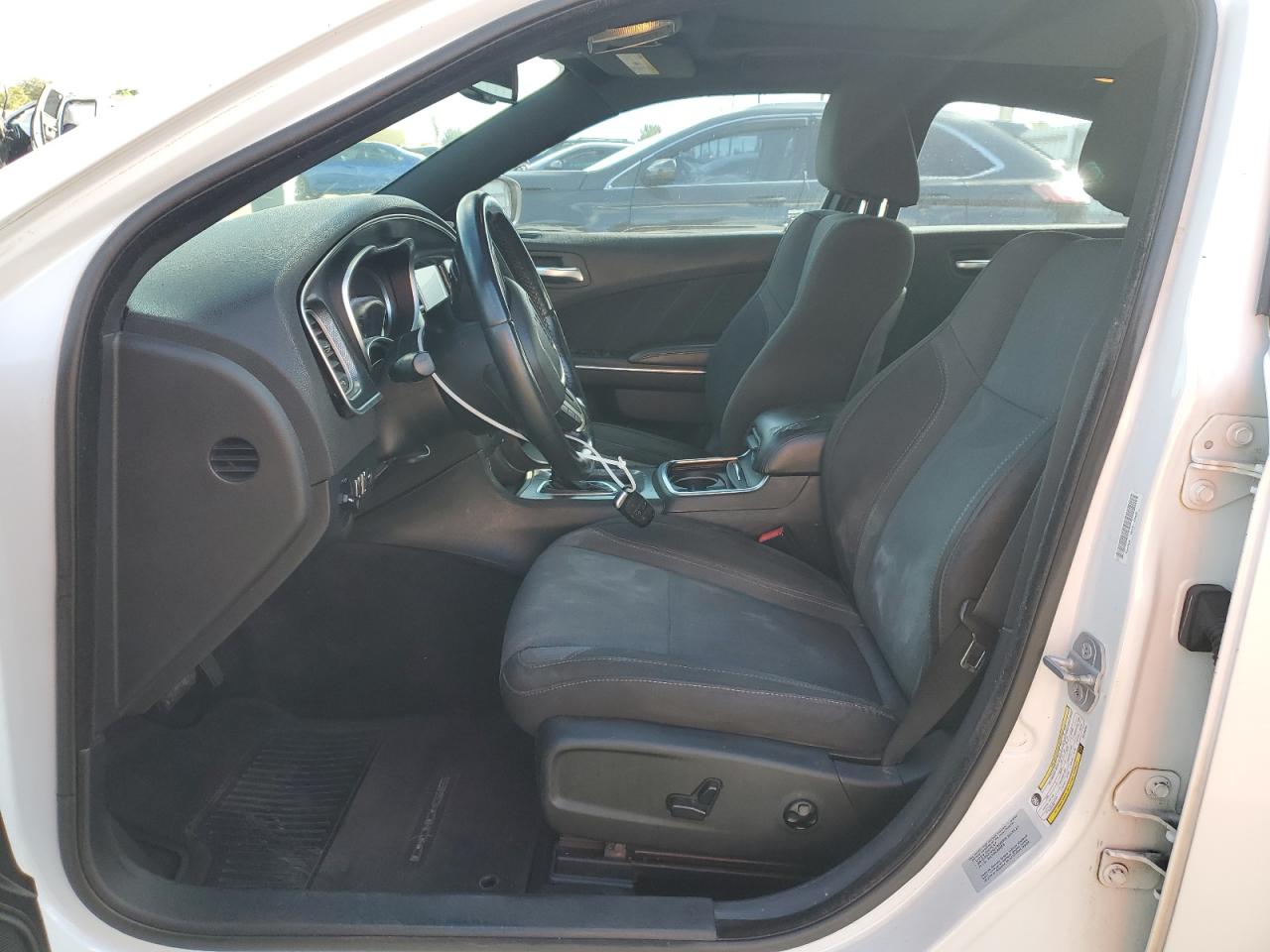 2015 Dodge Charger - Image 7