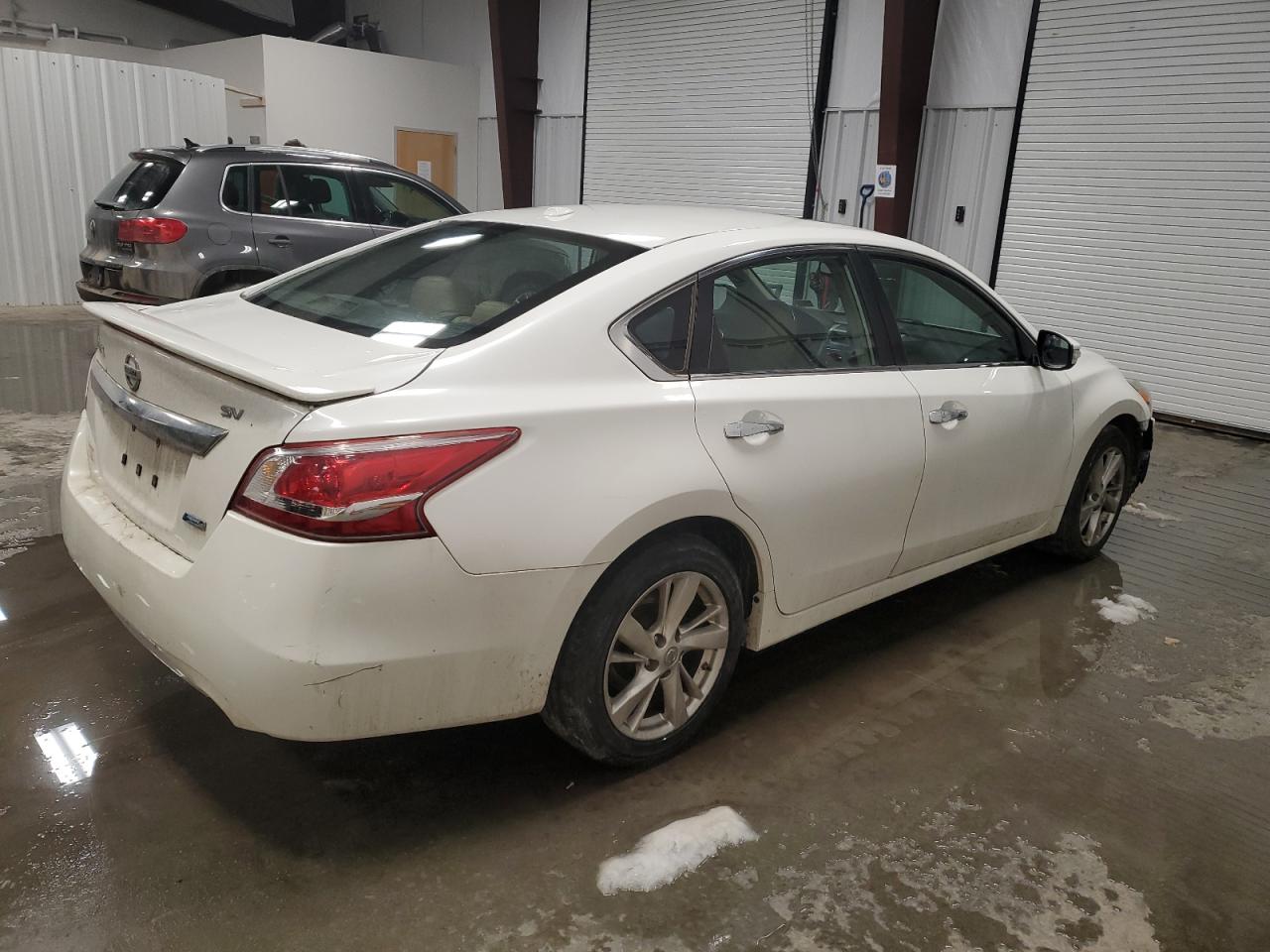 2013 Nissan Altima - Image 3
