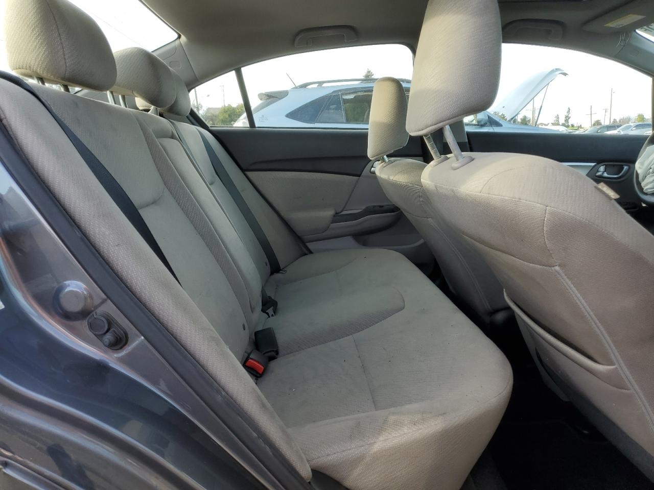 2013 Honda Civic - Image 10