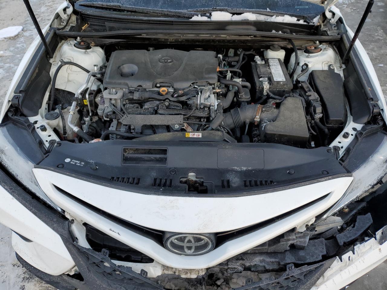 2020 Toyota Camry - Image 11