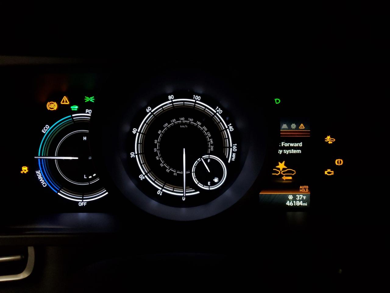 2023 Hyundai Elantra - Image 9