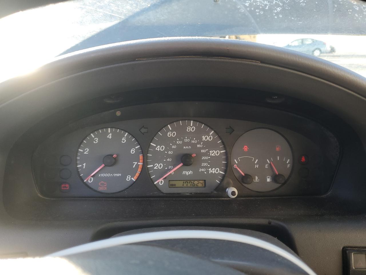 2000 Mazda 626 - Image 9