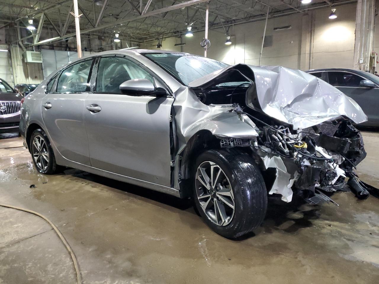 2023 Kia Forte - Image 4