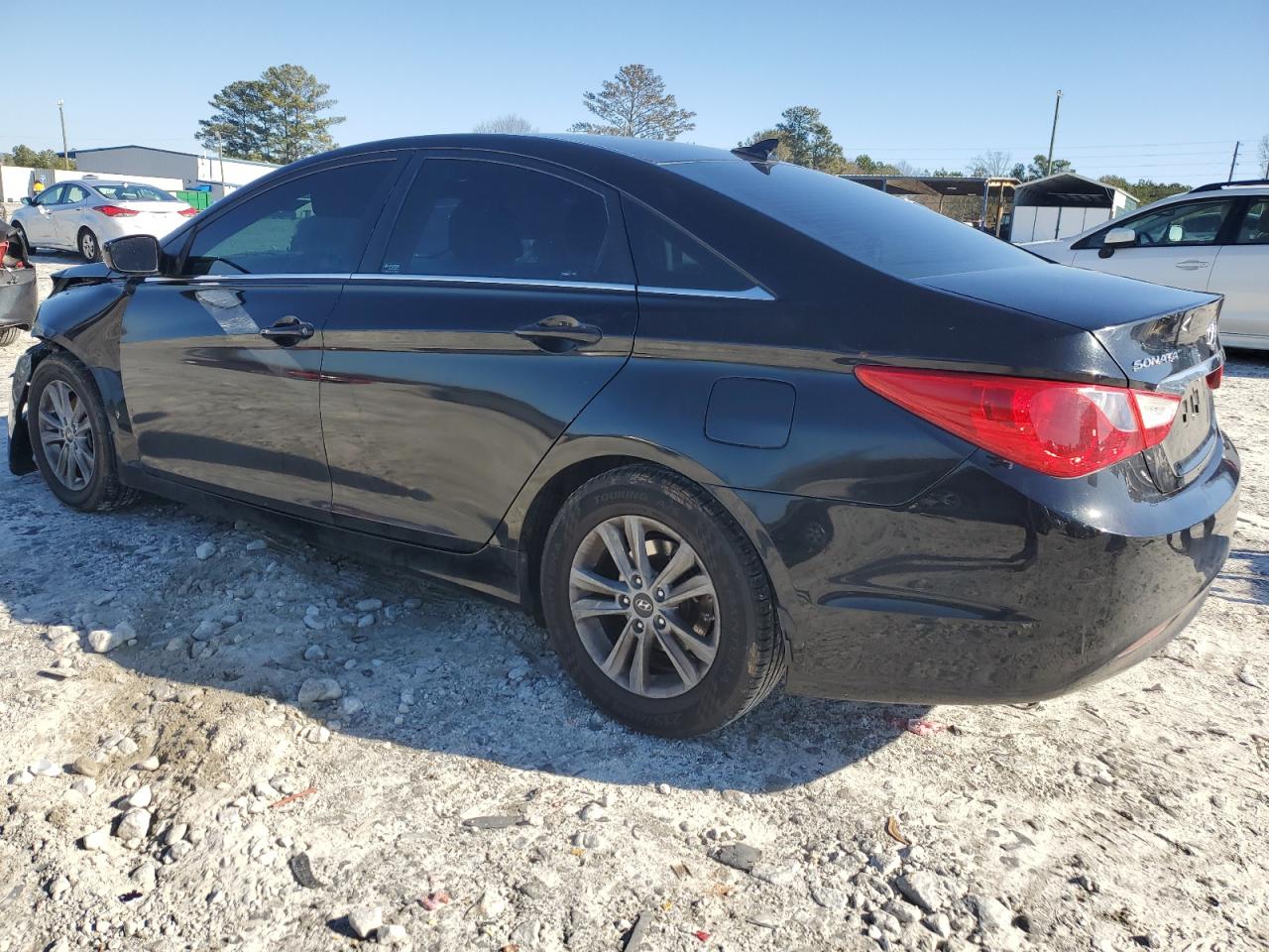 2013 Hyundai Sonata - Image 2