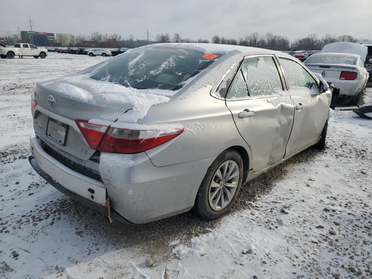 2015 Toyota Camry - Image 3