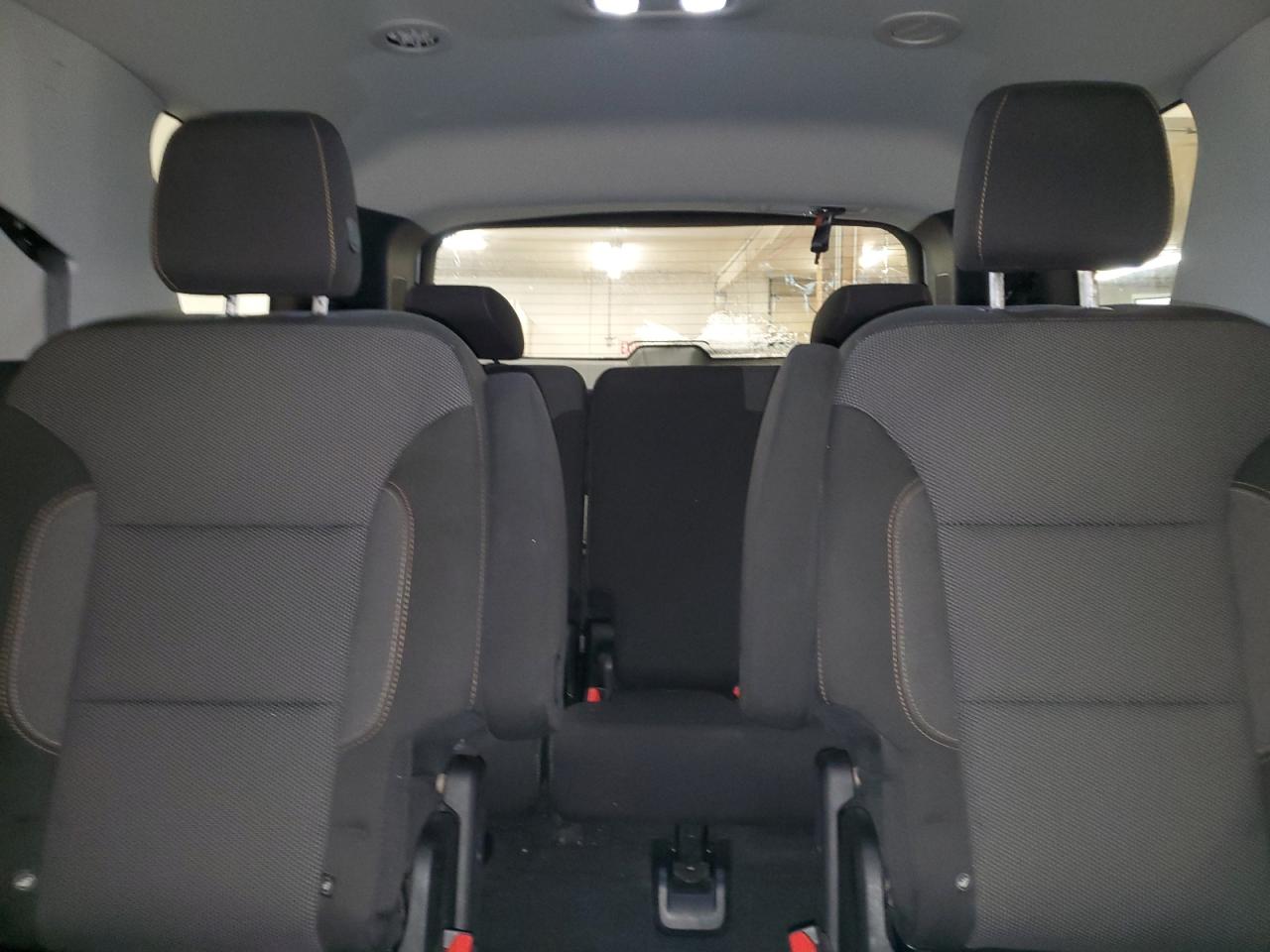 2018 Chevrolet Traverse - Image 10