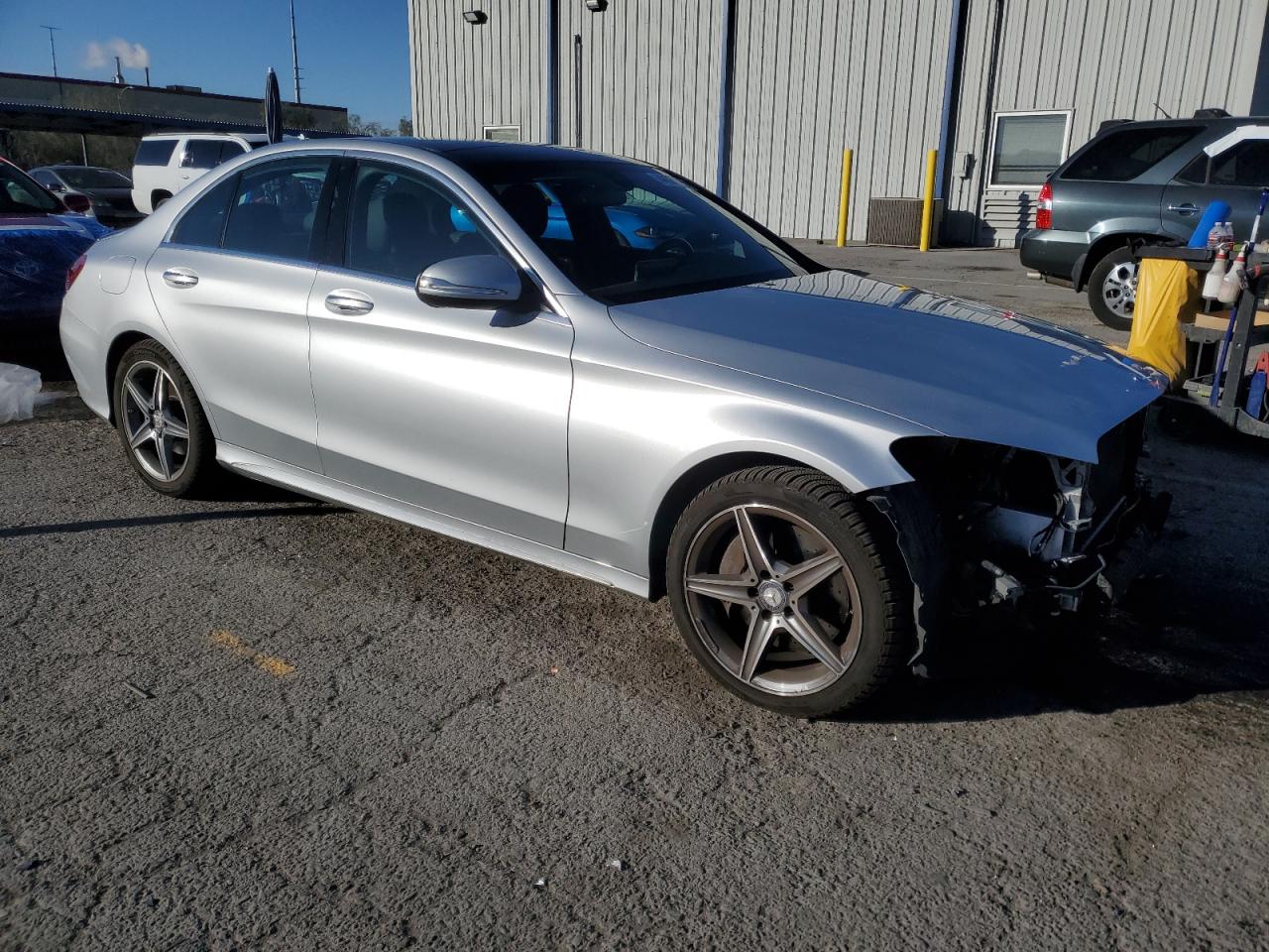 2015 Mercedes-Benz C-klasse - Image 4