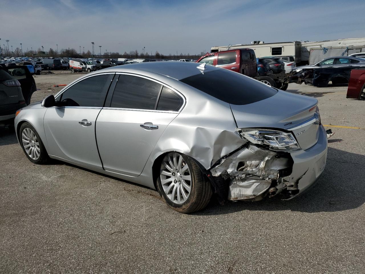 2012 Buick Regal - Image 2