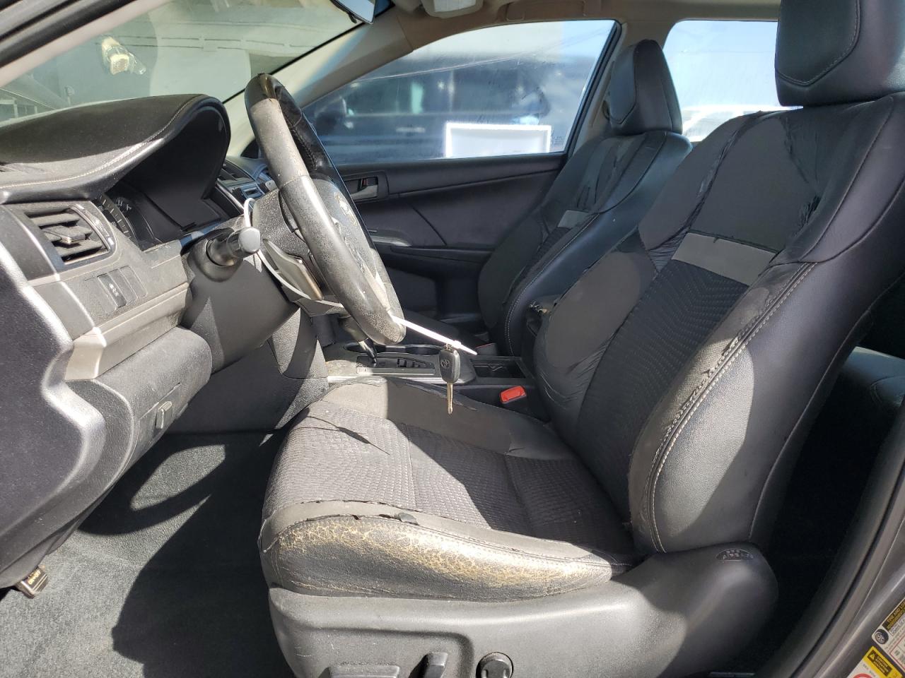 2012 Toyota Camry - Image 7