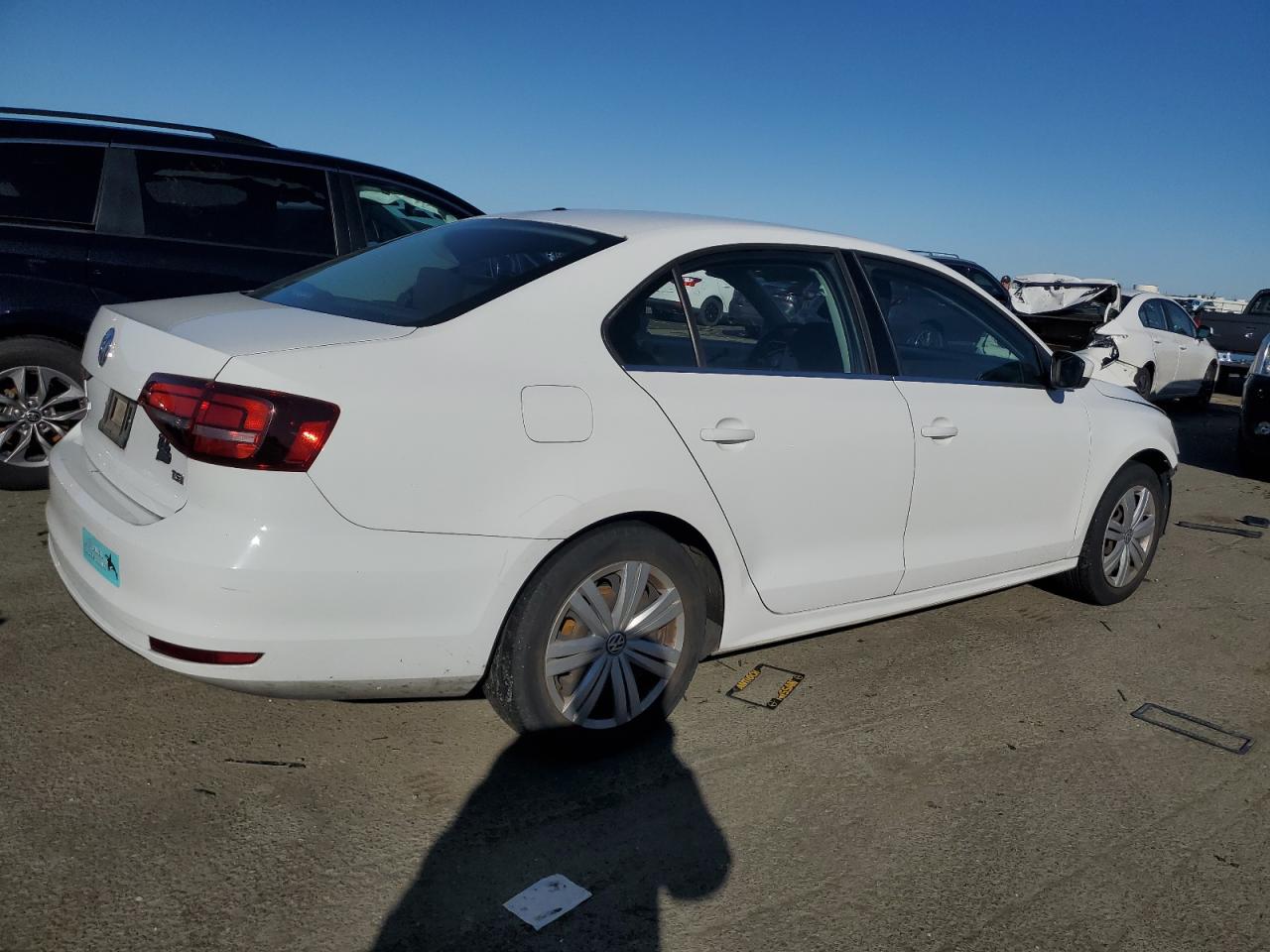 2017 Volkswagen Jetta - Image 3