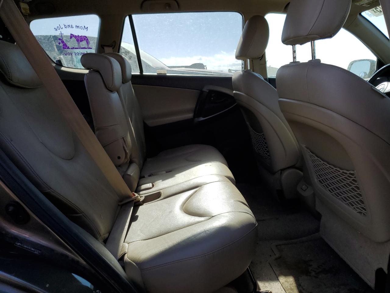 2011 Toyota RAV 4 - Image 11