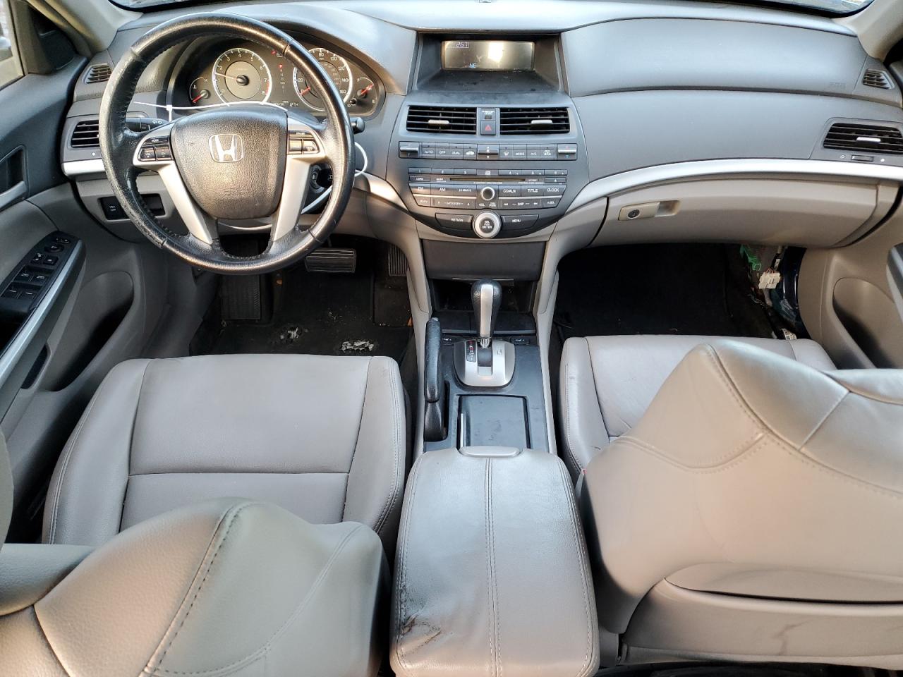 2009 Honda Accord - Image 8
