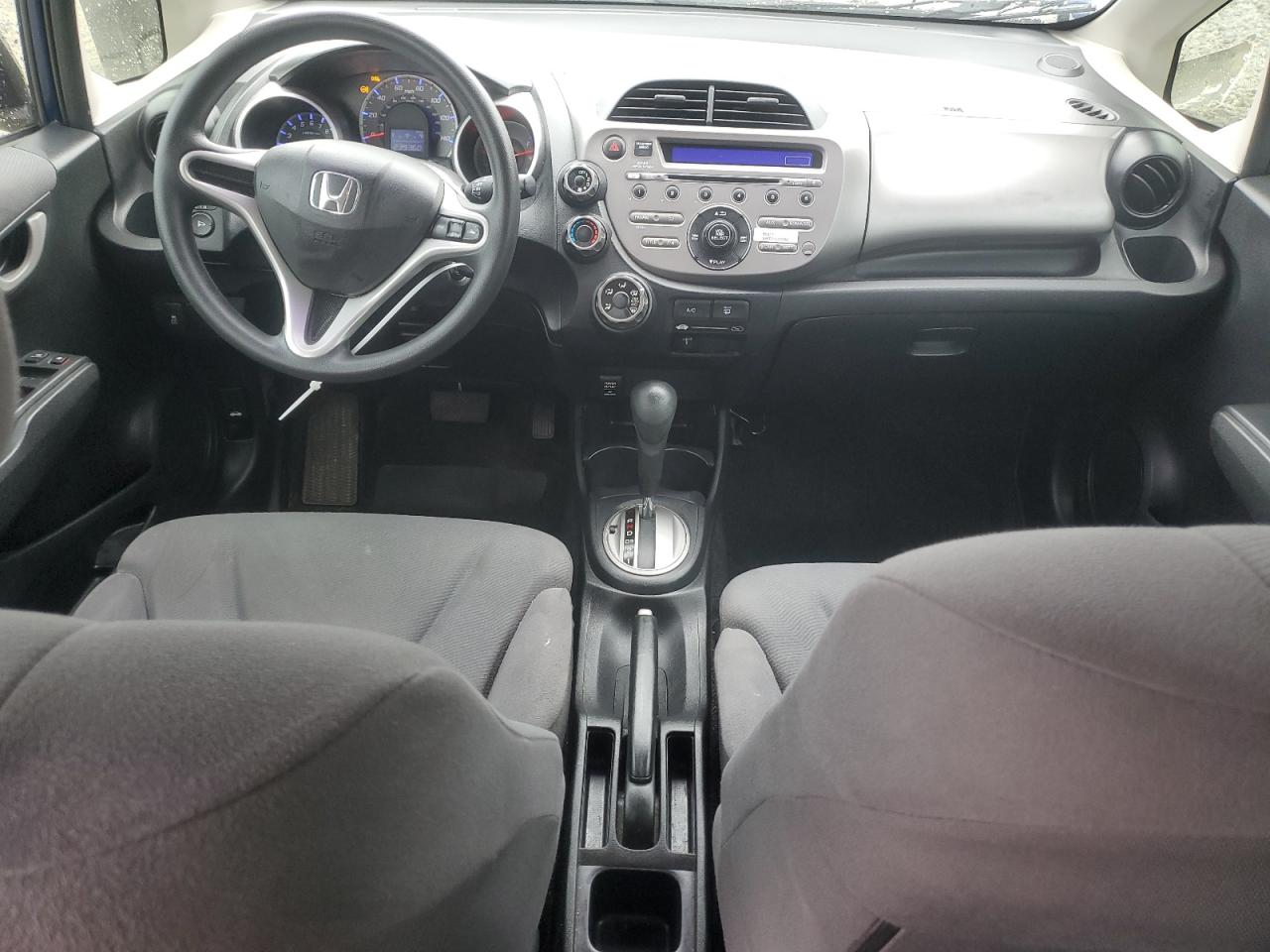 2013 Honda Fit - Image 8